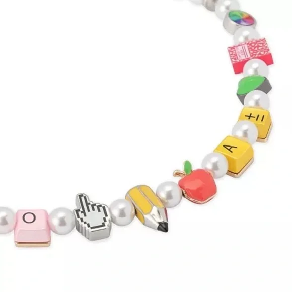 BETSEY JOHNSON SET Back to School Charm & Faux Pearl Necklace & Bracelet NEW NWT - Picture 8 of 16